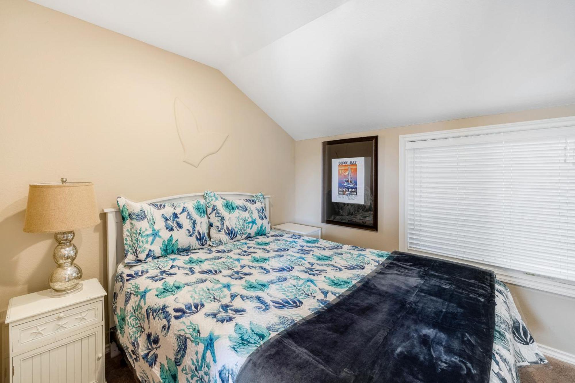 Captain'S Quarters And Cabins Depoe Bay Ruang foto